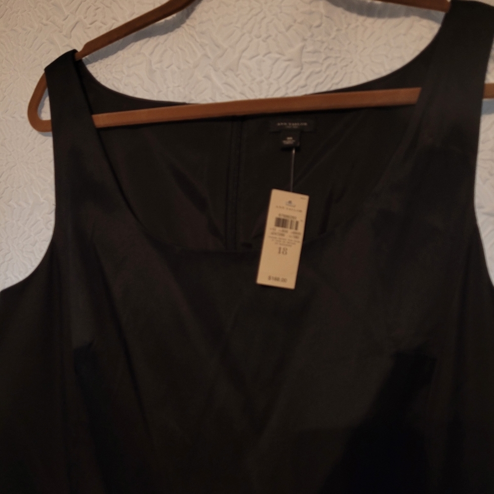 Ann Taylor - black dress-size 18